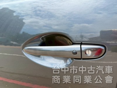 ikey  摸門  acc跟車定速   影音系統 BOSE音響   電動椅  電動尾門  