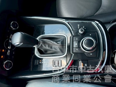 ikey  摸門  acc跟車定速   影音系統 BOSE音響   電動椅  電動尾門  