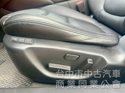 引擎原廠終生保固  ikey  摸門  定速   影音系統   盲點 抬頭 電動椅 