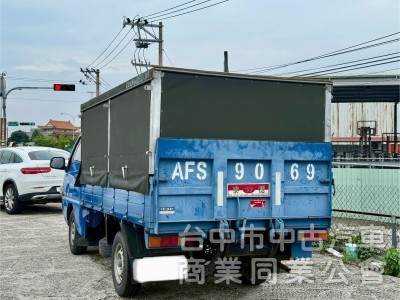 只跑5萬公里 里程保證  車況佳 無重大事故 泡水  