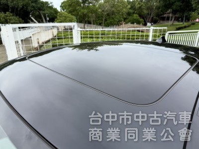 實跑16萬里  鍊條更換  ikey    定速   影音系統    天窗  電動椅  電尾門 