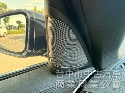 530i M-SPORT 小改款  ikey  摸門  5AU跟車 盲點  車道置中   電動椅  電動尾  HK音響 