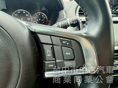 25T R-SPORT 內外套件  馬力250匹  ikey  摸門  定速   影音系統   