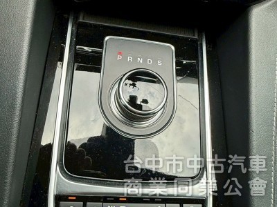 25T R-SPORT 內外套件  馬力250匹  ikey  摸門  定速   影音系統   