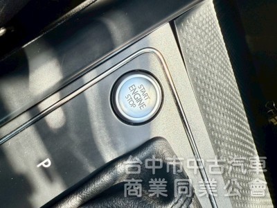   ikey  摸門  定速   三區恆溫 影音系統 電動椅 電尾門  