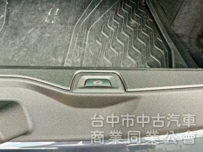  ikey  摸門  5au跟車定速   hk音響  影音系統   盲點 抬頭 電動椅 