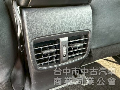 acc定速跟車系統  恆溫  後座出口