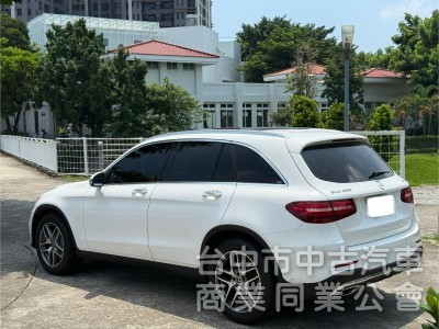ikey  摸門  23p定速跟車  行車偏移  電動椅 盲點偵測  後做出風口  電動尾門 