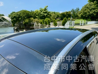 ikey  摸門  定速 盲點偵測  安卓機 電動椅 全景天窗 電尾門  