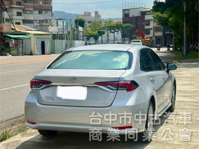 acc跟車系統  恆溫 行車偏移  後做出風口  