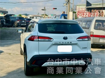 原廠保養  ikey  摸門  ACC定速跟車系統    後做出風口 