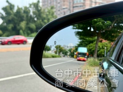 原廠保養  ikey  摸門 定速  盲點 電動椅  led頭燈 