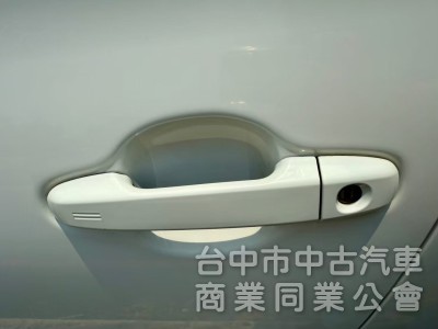 ikey  摸門  定速   防碰撞  行車偏移