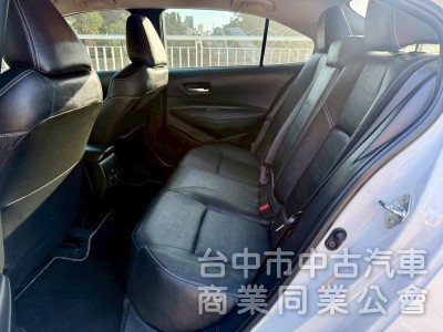 ALTIS 1.8 汽油 配備:ACC 跟車系統  恆溫 行車偏移  後座出風口  