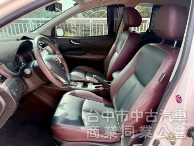 I-TIIDA 1.6 五門掀背 配備 ikey  摸門  定速   盲點偵測  影音系統