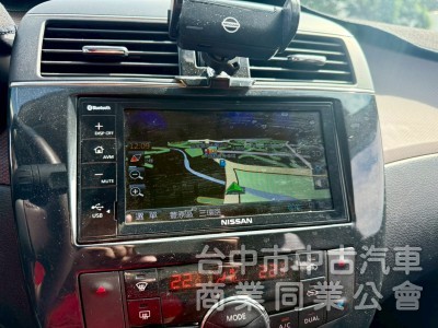 I-TIIDA 1.6 五門掀背 配備 ikey  摸門  定速   盲點偵測  影音系統