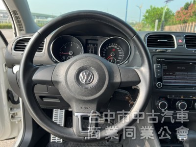 2010年 Volkswagen MK6 GOLF 2.0 TDI 美車原鈑件 低里程