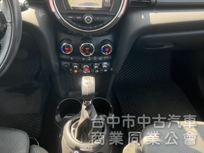 2017年2018年式 汎德總代理 MINI F56 HATCH Cooper 1.5 3D 一手美車 原鈑件 超低里程