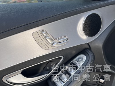 2015年 總代理 M-BENZ C-Class Sedan C250 AMG Line 超美車 原鈑件 里程保證