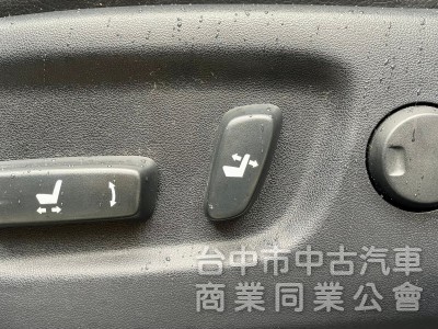 2013．Toyota．RAV4．灰色