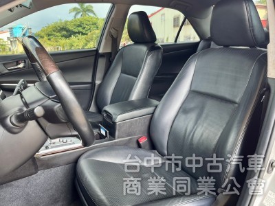 2012．Toyota．Camry Hybrid．銀色