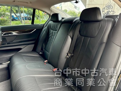 2016．BMW．730d．黑色