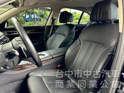 2016．BMW．730d．黑色