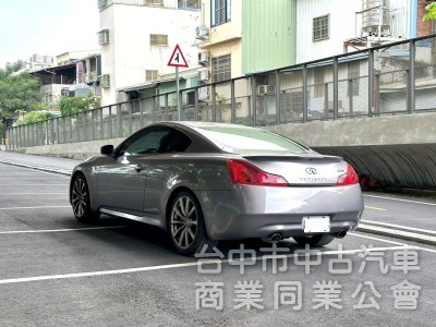 2008．Infiniti．G37．銀色