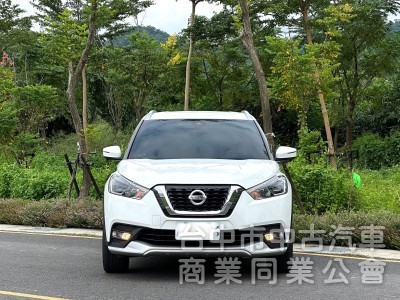 2018．Nissan．Kicks．白色