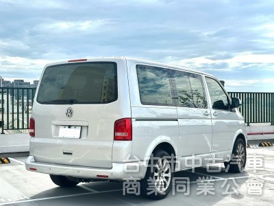 2010．VW．T5．銀色