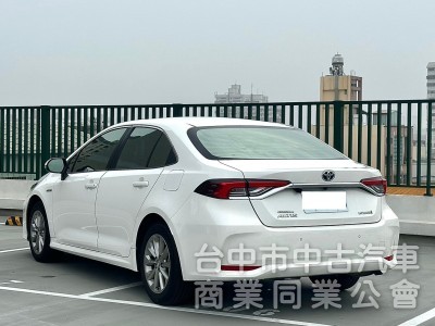 2021．Toyota．Altis Hybrid．白色