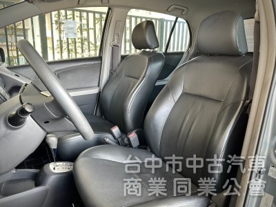 2006．Toyota．Yaris．灰色