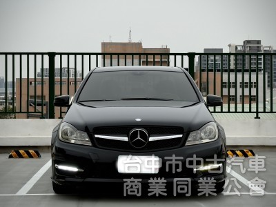 2011．Benz．C250．黑色