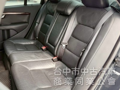2010・Volvo・S80・里程11萬