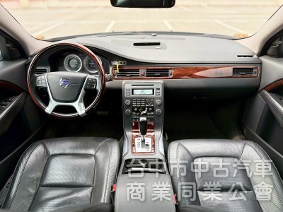 2010・Volvo・S80・里程11萬