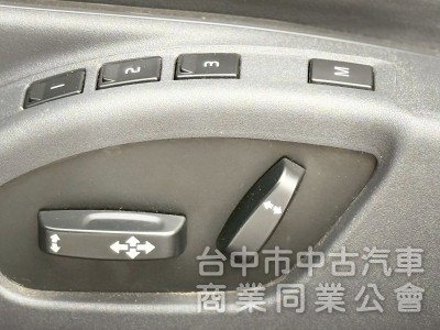 2010・Volvo・S80・里程11萬