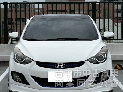 2013．Hyundai．Elantra