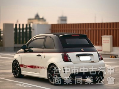 2012．FIAT．Abarth 500C