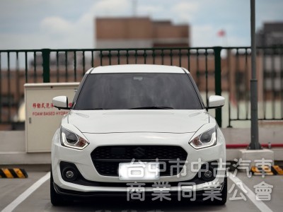 2024 SUZUKI Swift 
