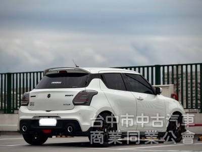 2024 SUZUKI Swift 