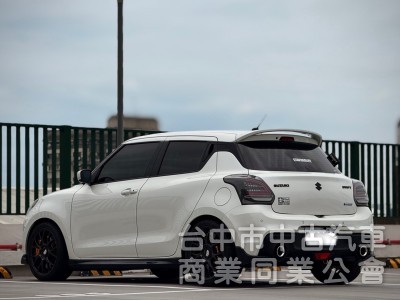2024 SUZUKI Swift 