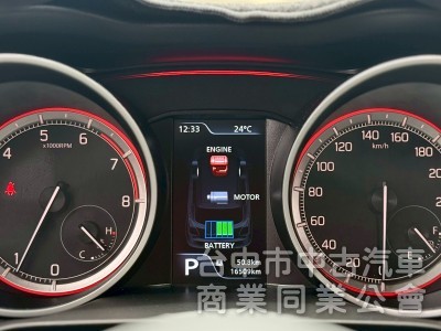 2024 SUZUKI Swift 
