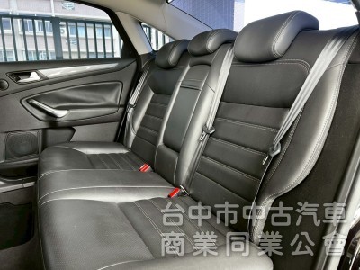 2011 FORD MONDEO 