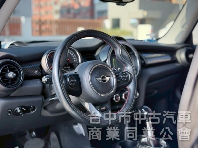2016 MINI COOPER S 