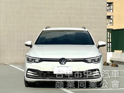 2023 Golf Variant 里程4.5萬