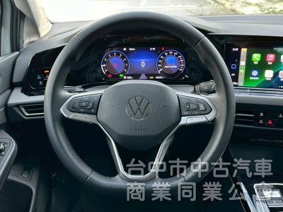 2023 Golf Variant 里程4.5萬