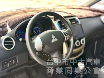 2014 Colt Plus 里程9.2萬