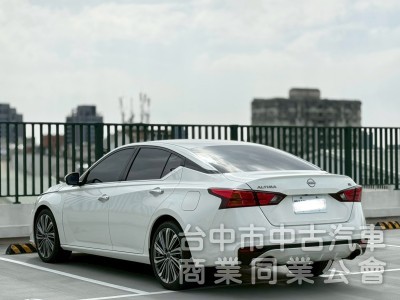 2023 Altima 里程3.4萬