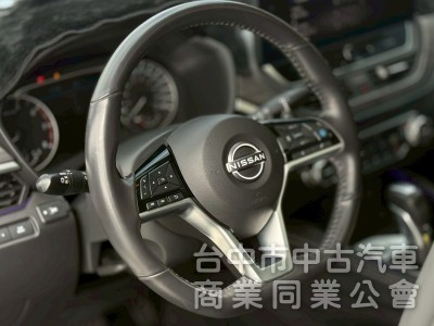 2023 Altima 里程3.4萬