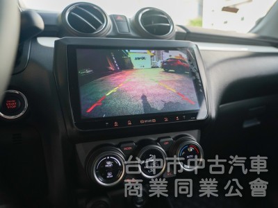 原廠鈑件 里程3萬多公里 Keyless免匙系統 立約擔保里程及車況 可全額貸